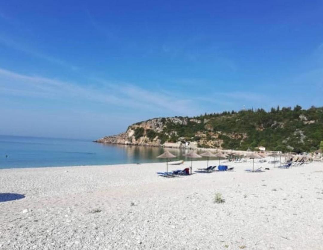 Anxhelos Hotel Himare Eksteriør bilde